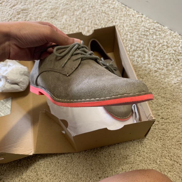 Light Grey Suede Oxford Shoes - Picture 2 of 3